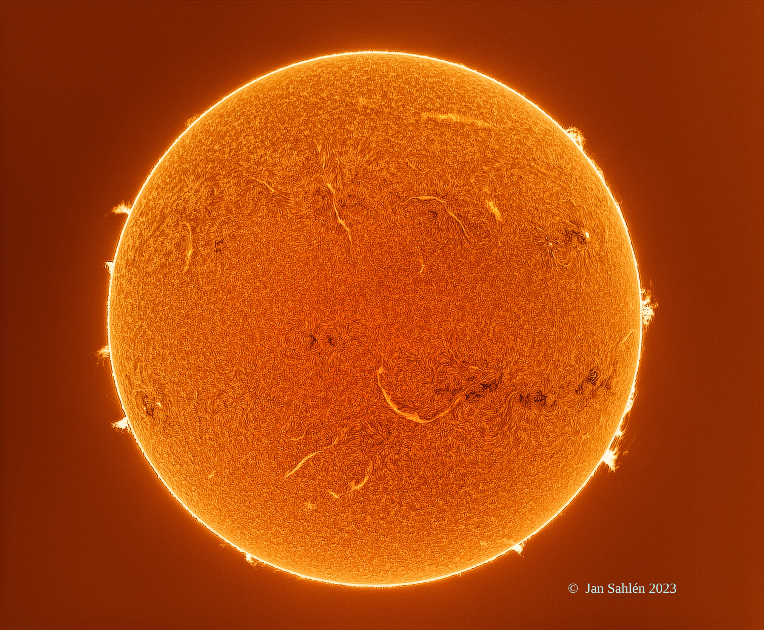 Active Sun – Lunt Solar Systems