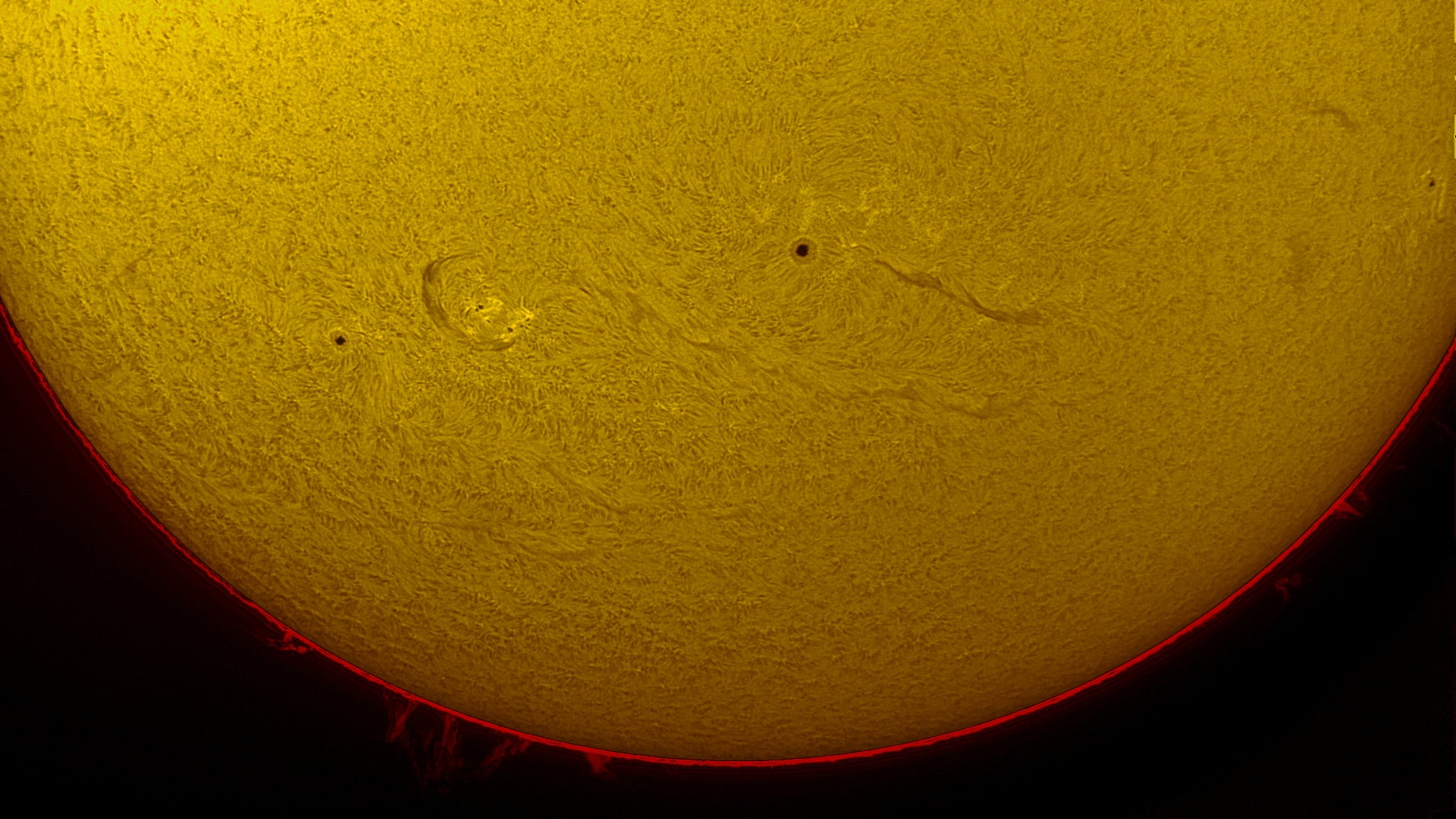 Solar prominences – Lunt Solar Systems