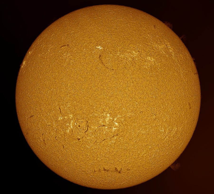 Sun in H-alpha with LS60MT-LS50FHa - Lunt Solar Systems